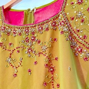 Beaded shirt with transparent flare half-sleeves